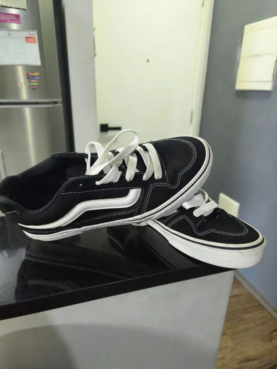 Tênis Vans tam 41 pouco uso