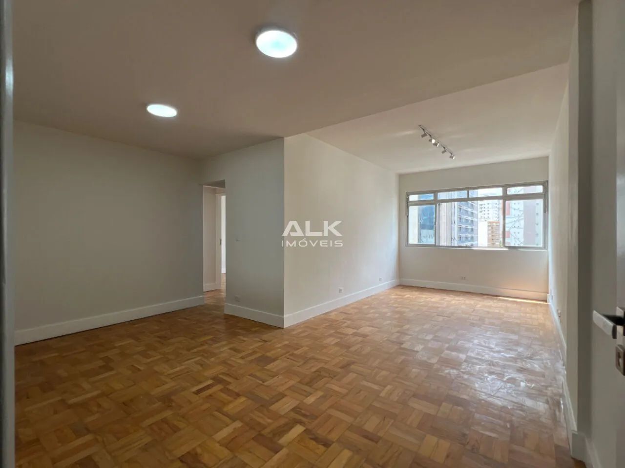Itaim - 95m² - 3 dormitórios - Ótima localização - Ótimo preço