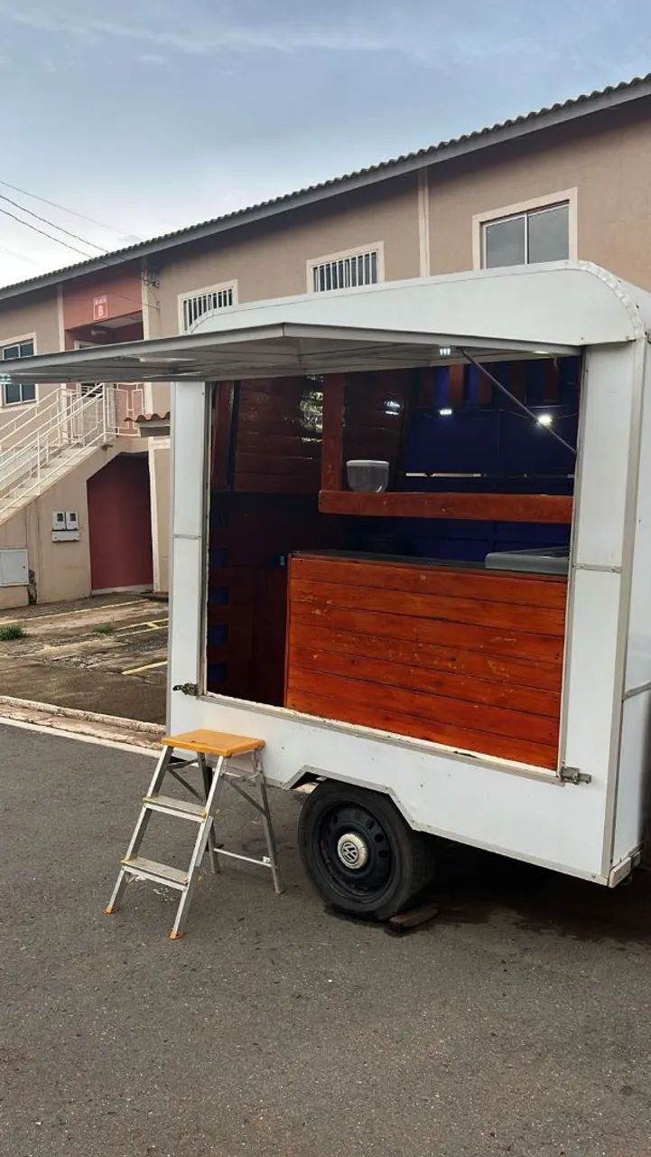 Trailer completo  - Foto 2