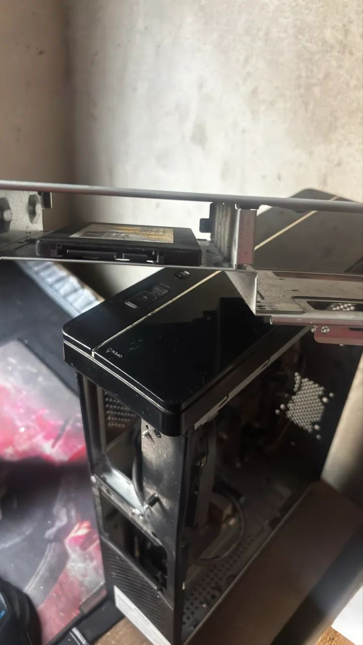 VENDO GABINETE DE PC