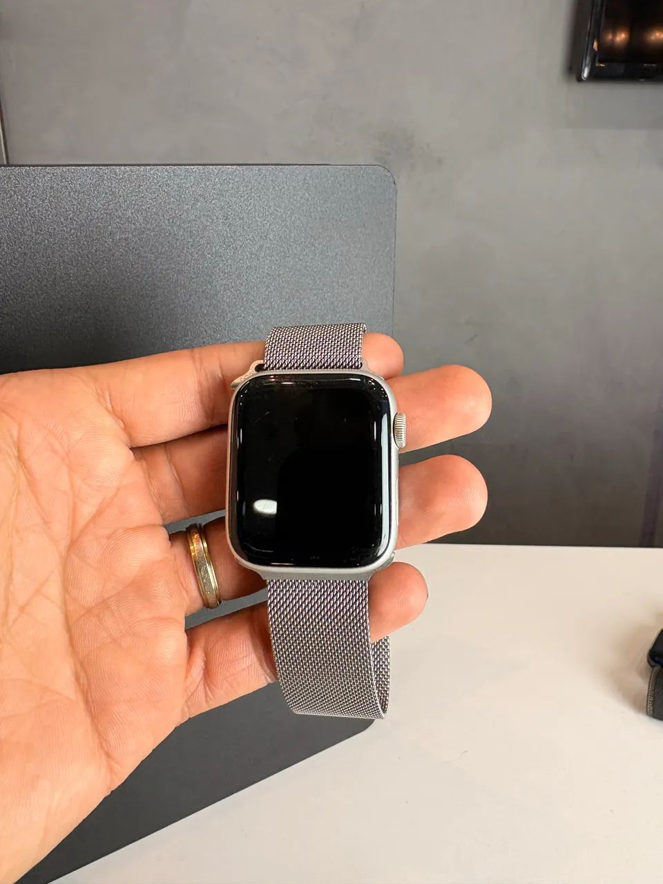 Apple Watch SE NIKE 44mm em perfeito estado  - Foto 2