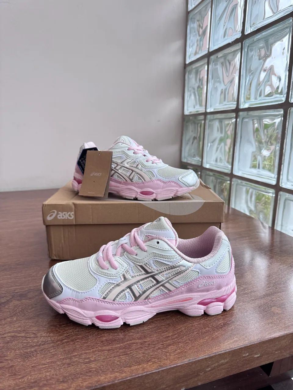 Tênis Asics Gel-nyc Yang Zhang rosa - Calçados Esportivos - Parque