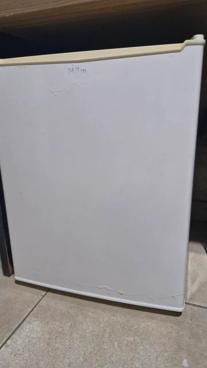 Frigobar 220v