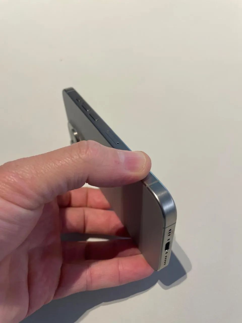 Iphone 15 pro cinza titanium 128gb apple - Foto 5