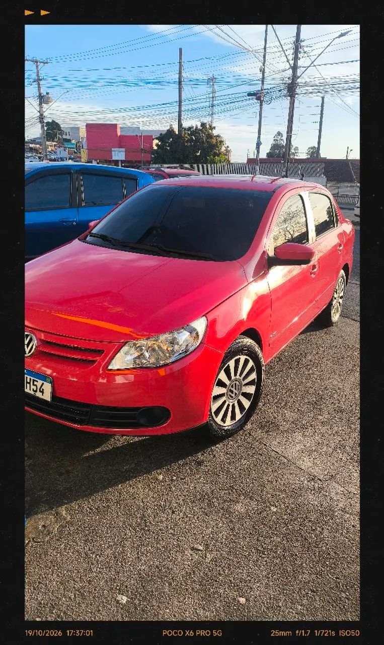 Volkswagen Voyage 1.0/1.0 CITY MI TOTAL FLEX 8V 4P 2013