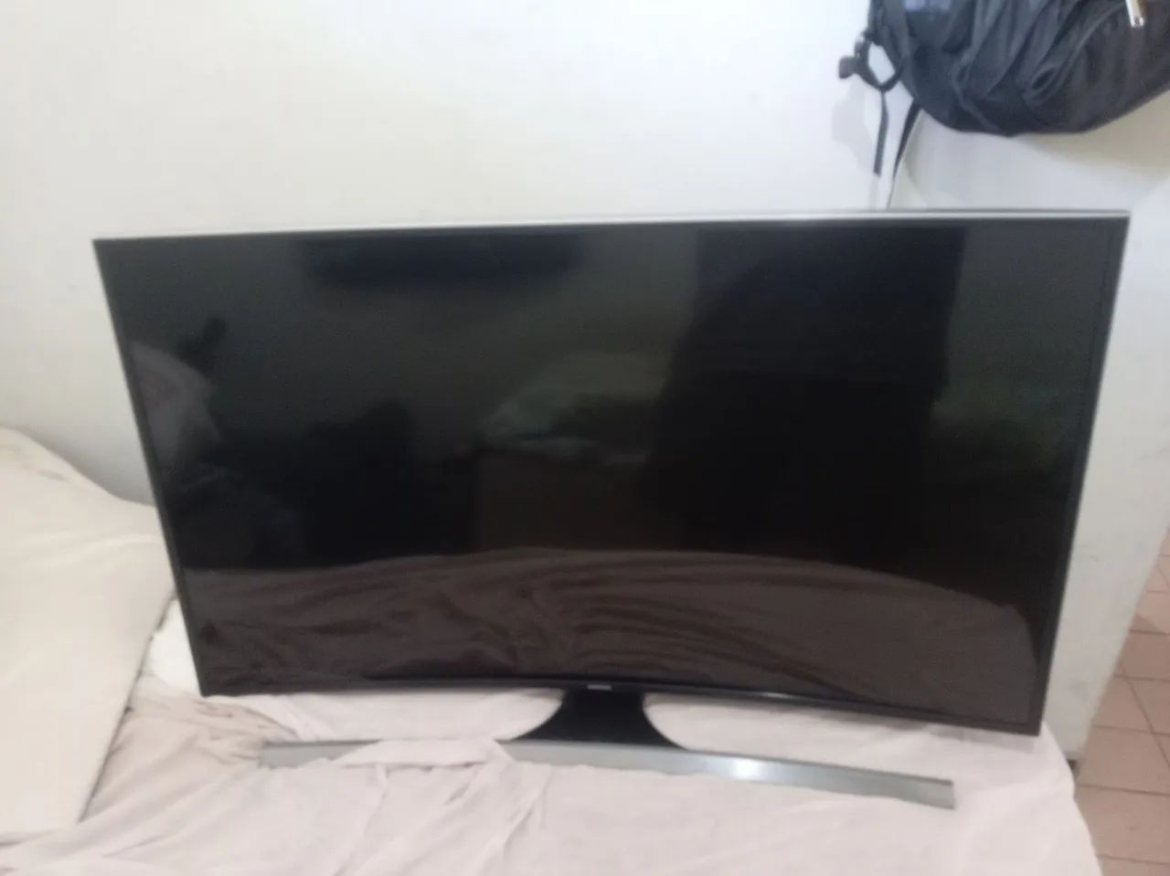 2 tvs para retirada de peças uma sansung, e uma philco - Foto 2