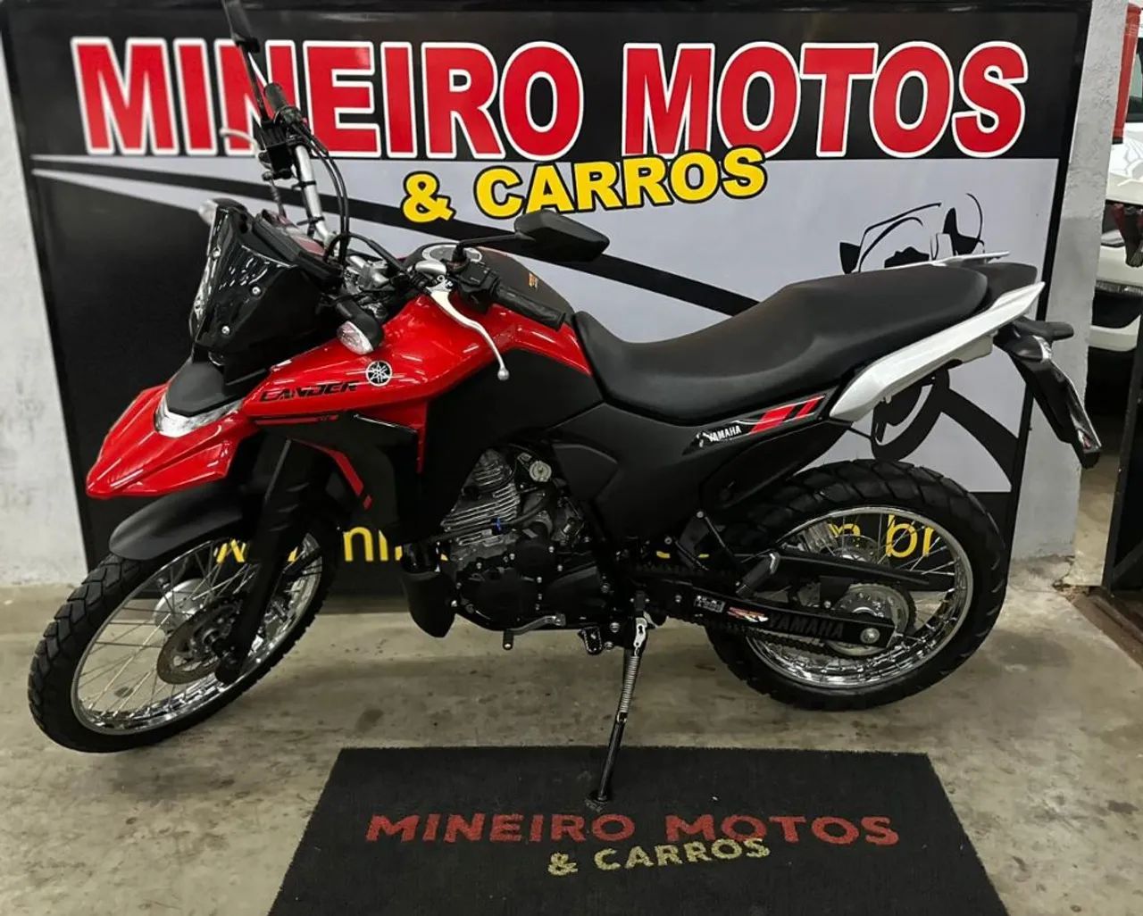 XTZ 250 LANDER CONNECTED - Foto 4