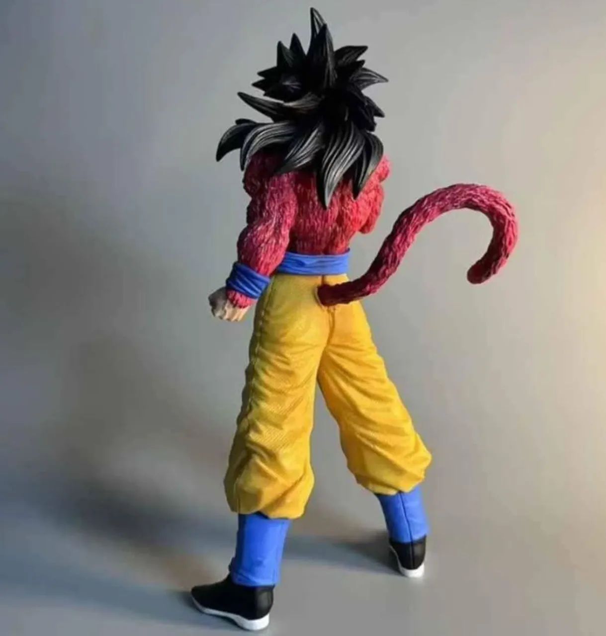 Goku Super Saiyajin 4 - Dragon Boll Colecionáveis - Foto 4