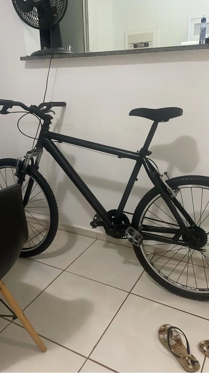 Bicicleta nova de alumínio 