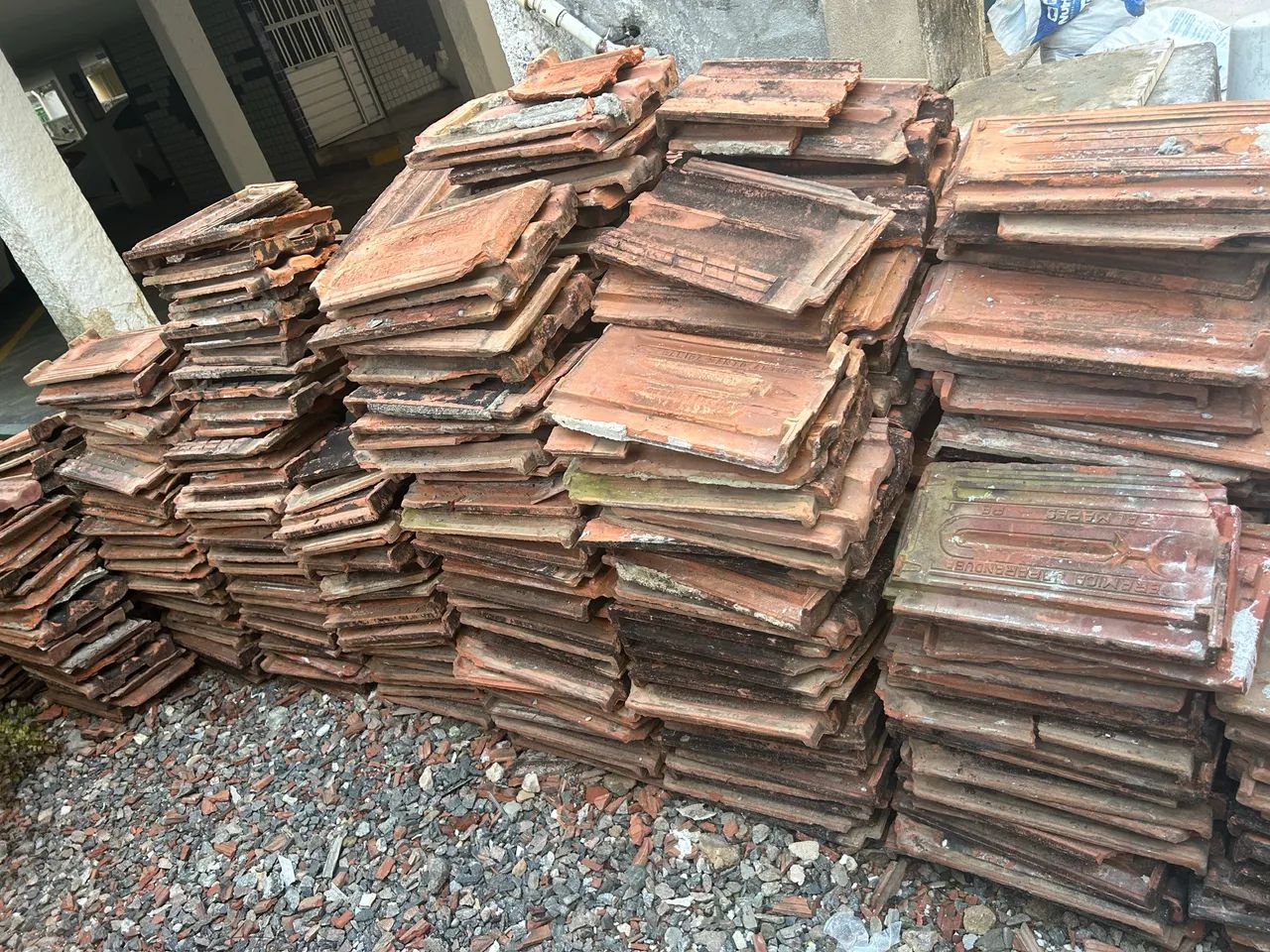 Telhas inglesas  - Foto 2