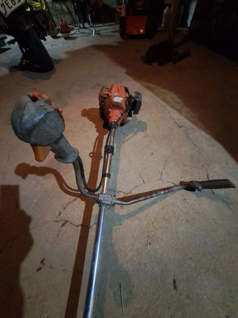 Roçadeira husquarva - Foto 2