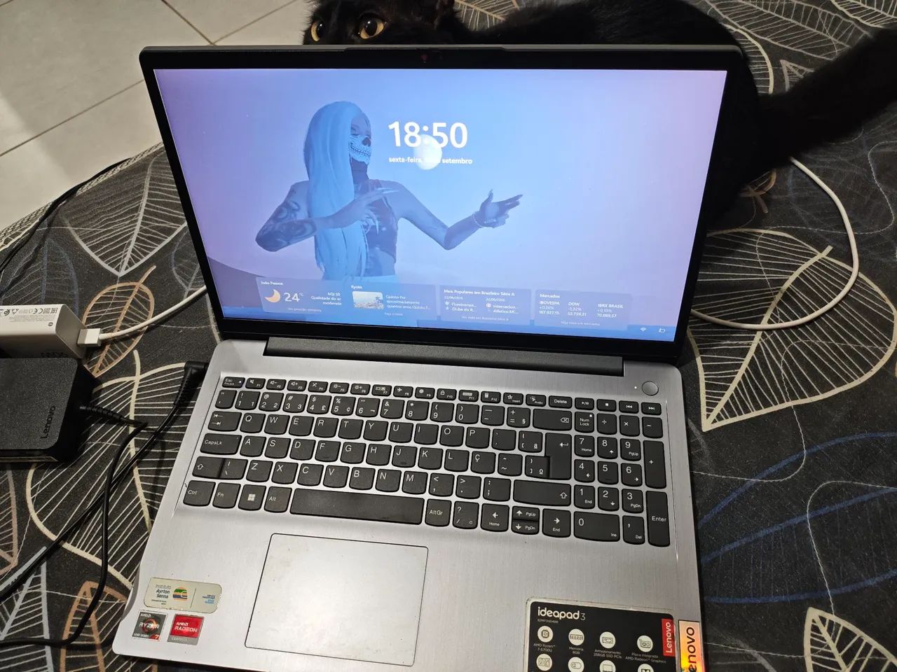 Notebook Lenovo IdeaPad 3 - Foto 2