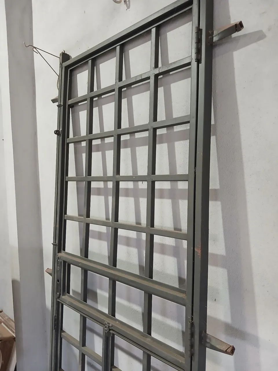 Porta de ferro (2,10 x 0,80) - Foto 2