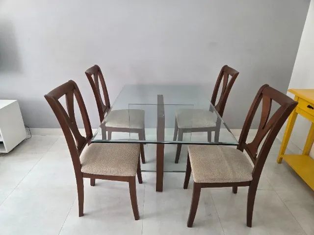 Mesa de Jantar (conjunto com 4 cadeiras) - Foto 2