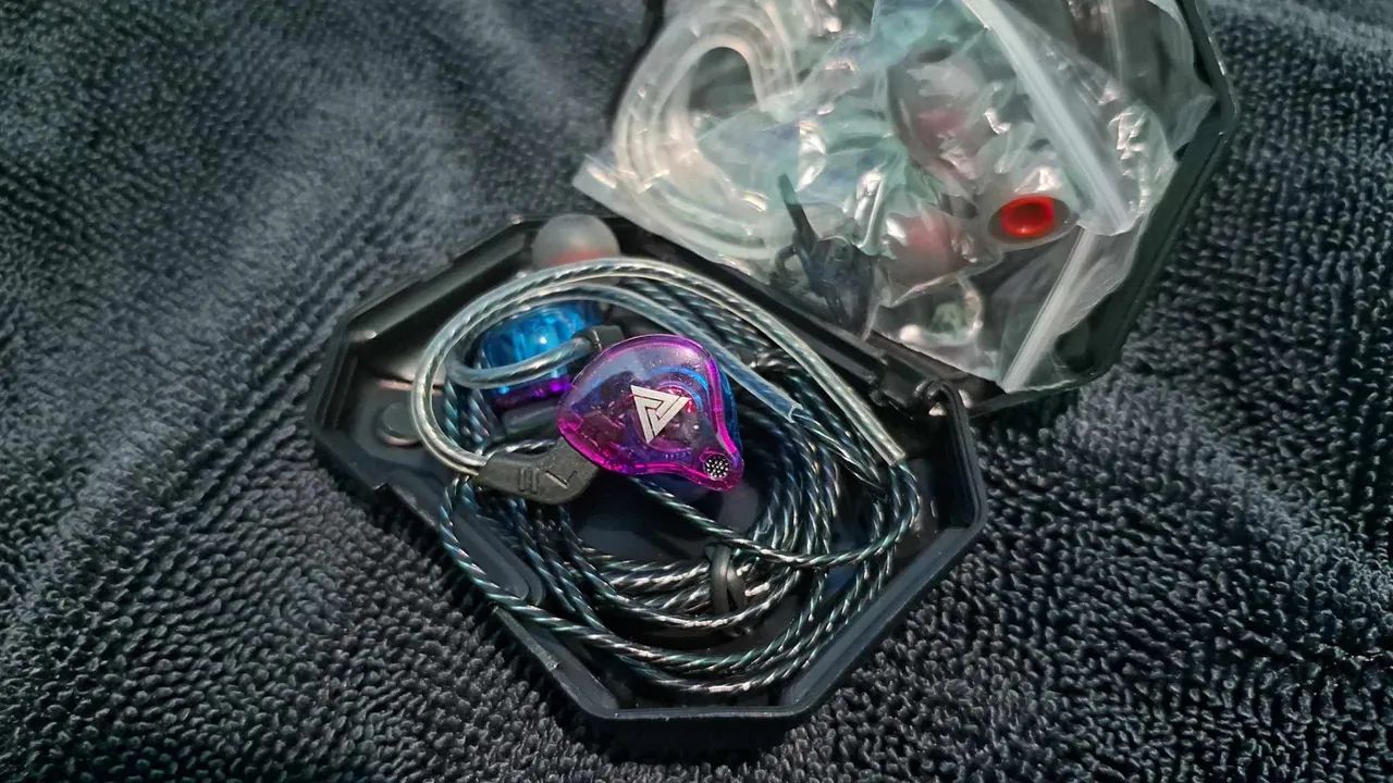 ?FONE QKZ PROFISSIONAL 4K? - Foto 5