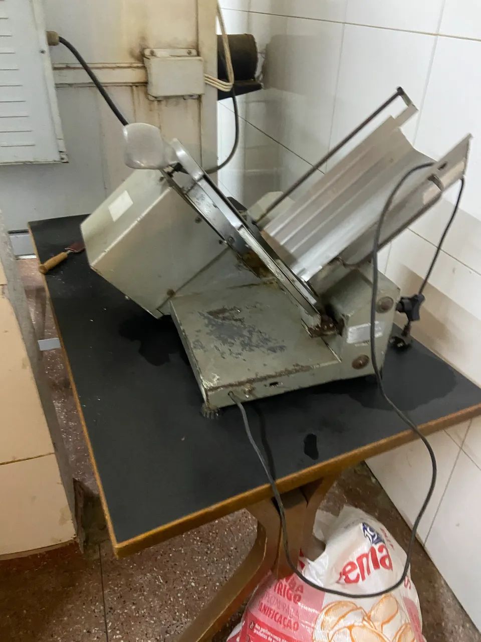 Equipamento de Padaria. Barato desocupar espaço 
