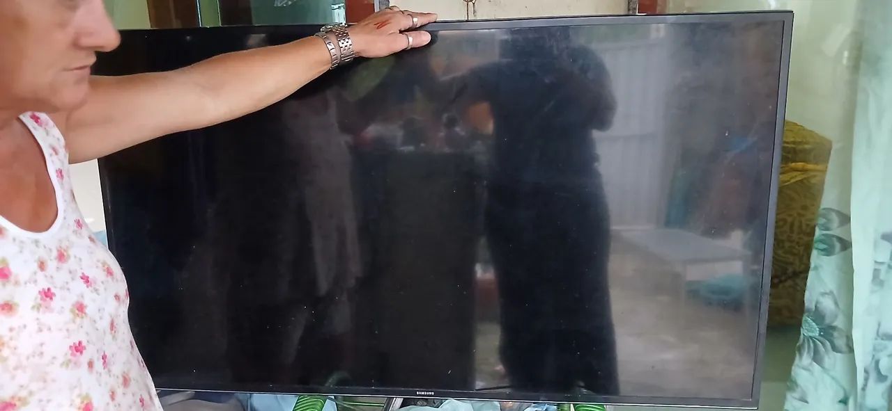 TV 55 Samsung com defeito 