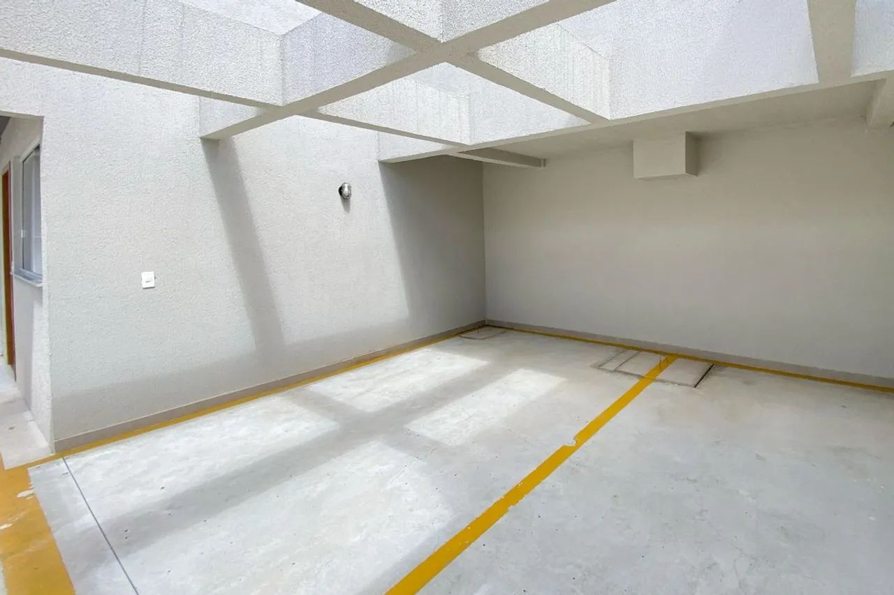 Casa à Venda - Boa Vista, 2 Quartos, 74 m2