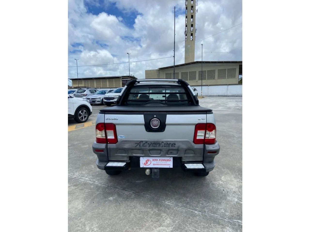 Fiat Strada Adv.ext. 1.8 Locker Dual. Flex CD 2012 - Foto 5
