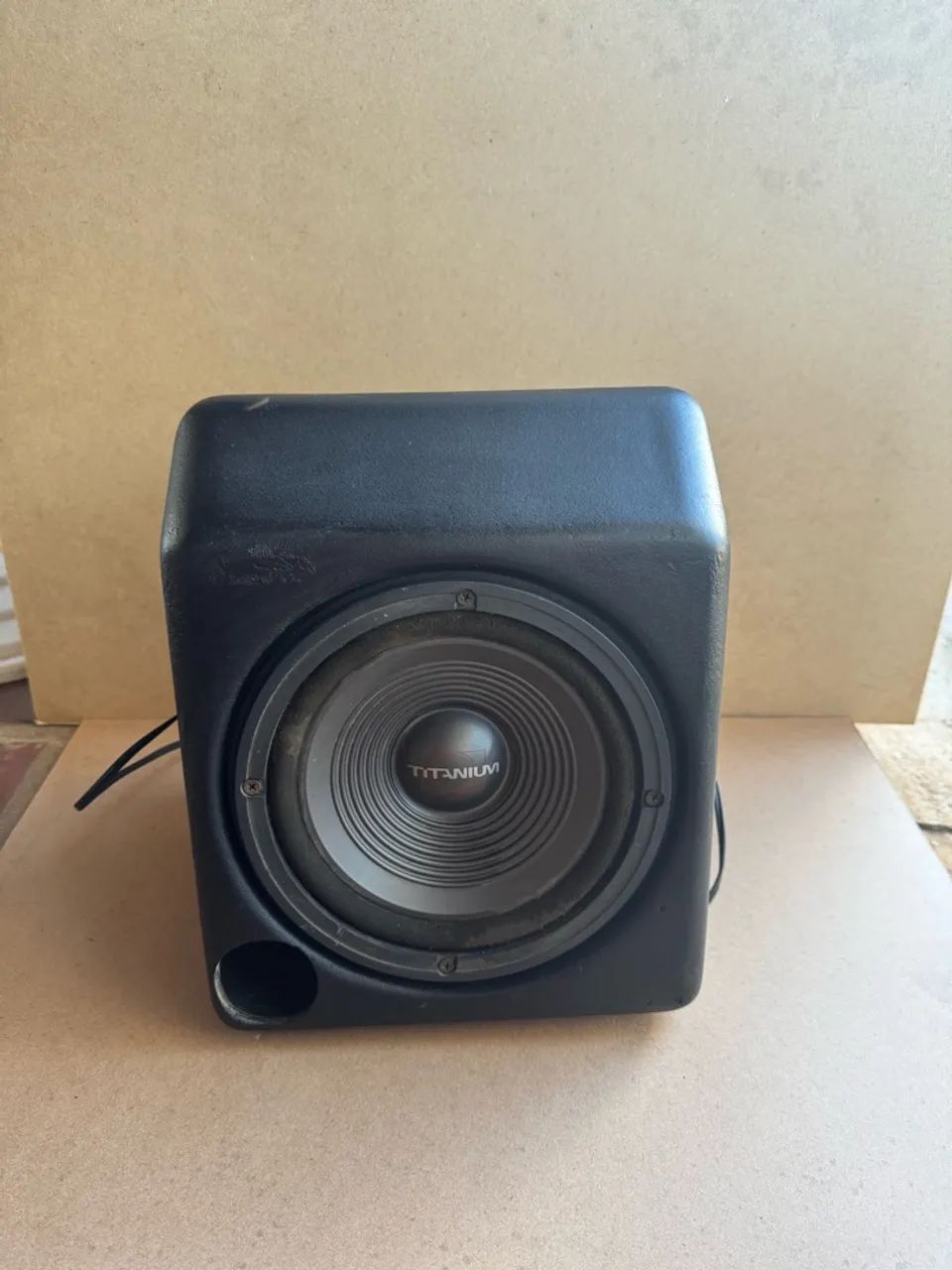 Subwoofer 8 polegadas HINOR Titanium 