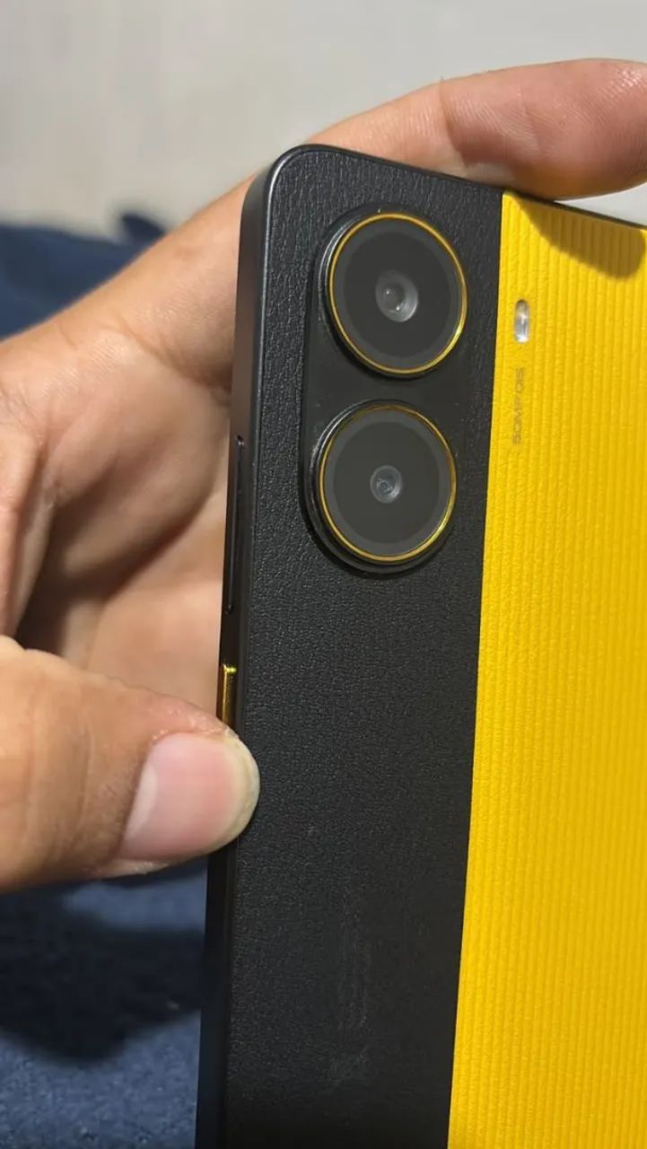 VENDO POCO X7 PRO VERSÃO DE 528GB 12RAM - Foto 2