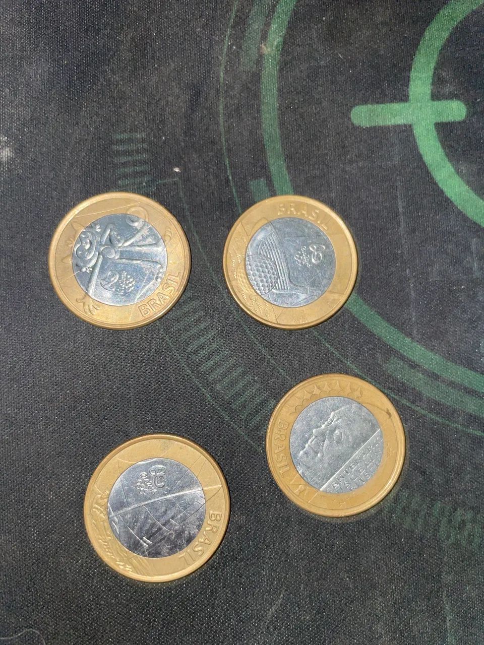 VENDO LOTE COM 4 MOEDAS DECORATIVAS - Foto 2