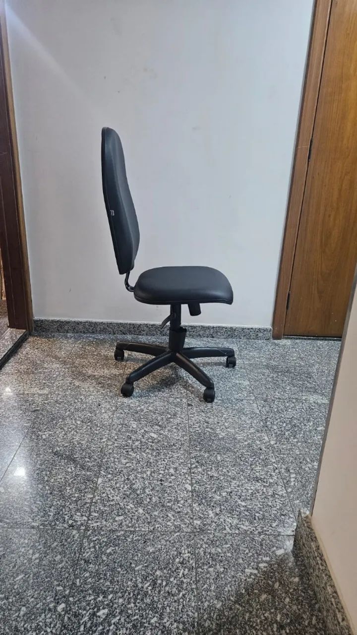Cadeira de escritório - Foto 2