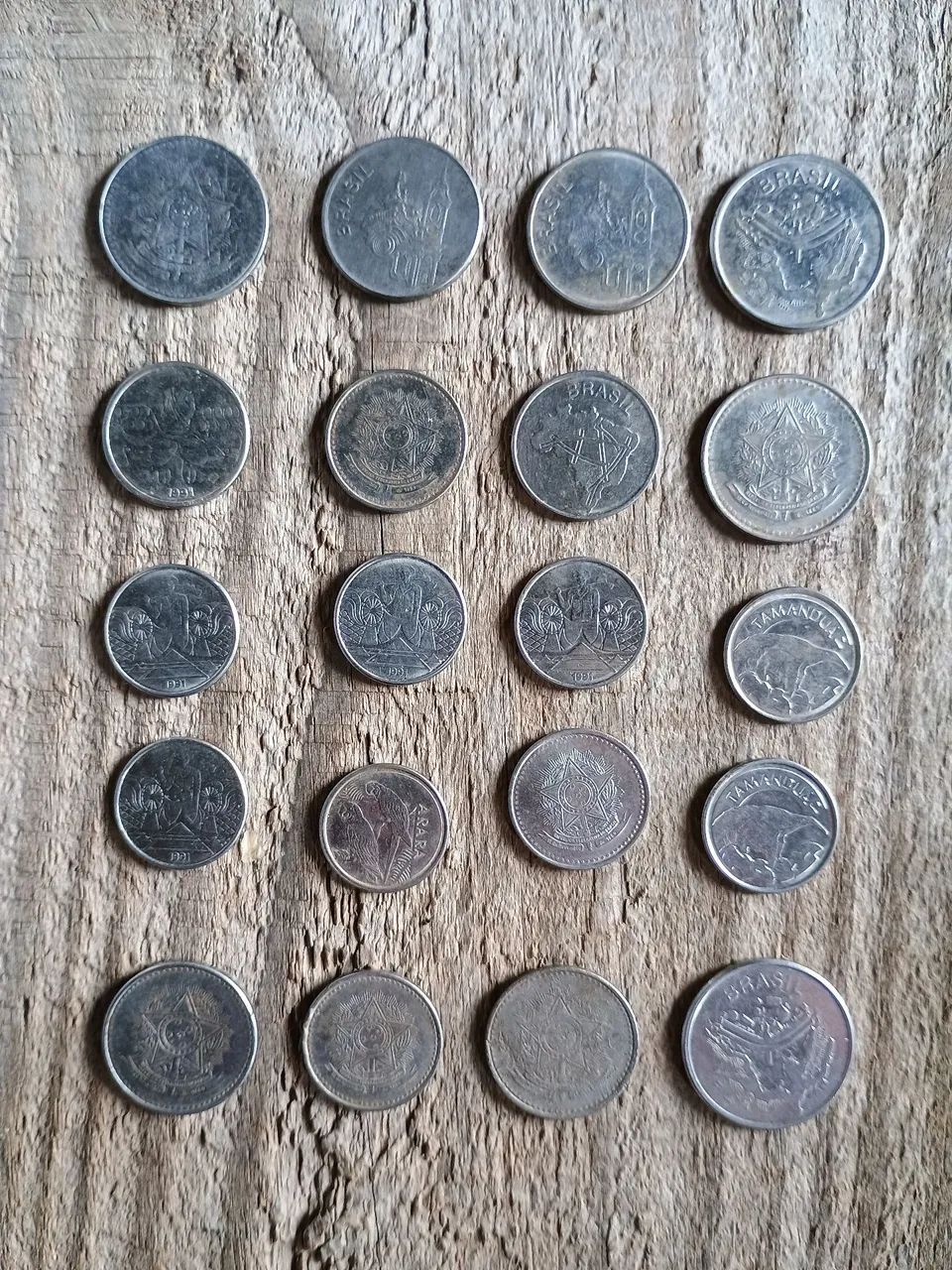 Moedas antigas lote com 60 moedas 