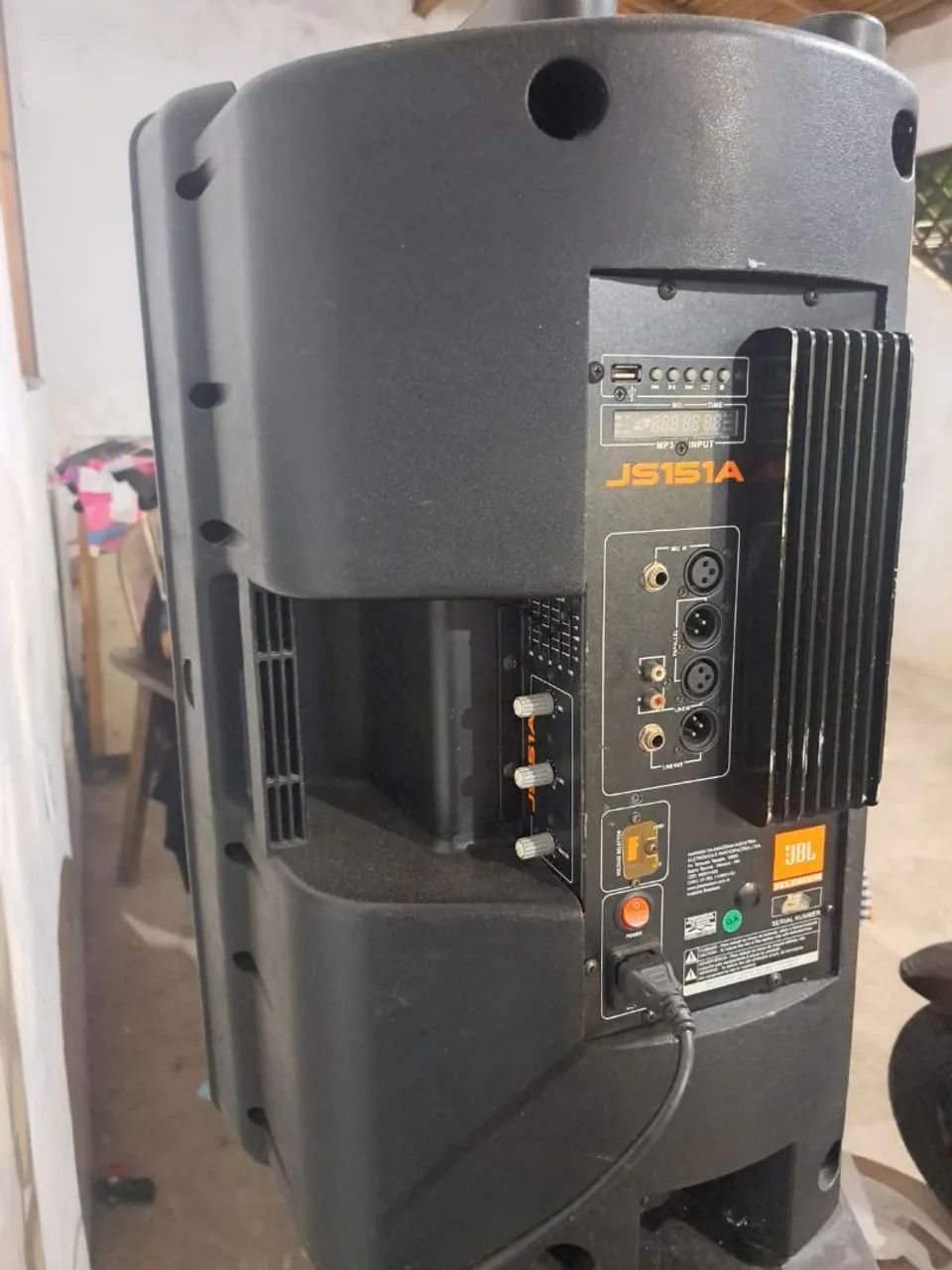 Caixa de som JBL R$1.200,00 - Foto 4