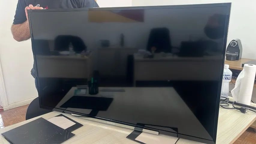 Tv Sony 46 polegadas usada, sem haveria e com controle