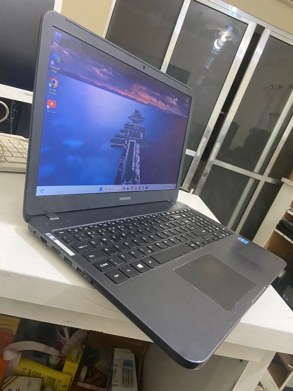 Notebook Samsung Core i3 7th  - Foto 2