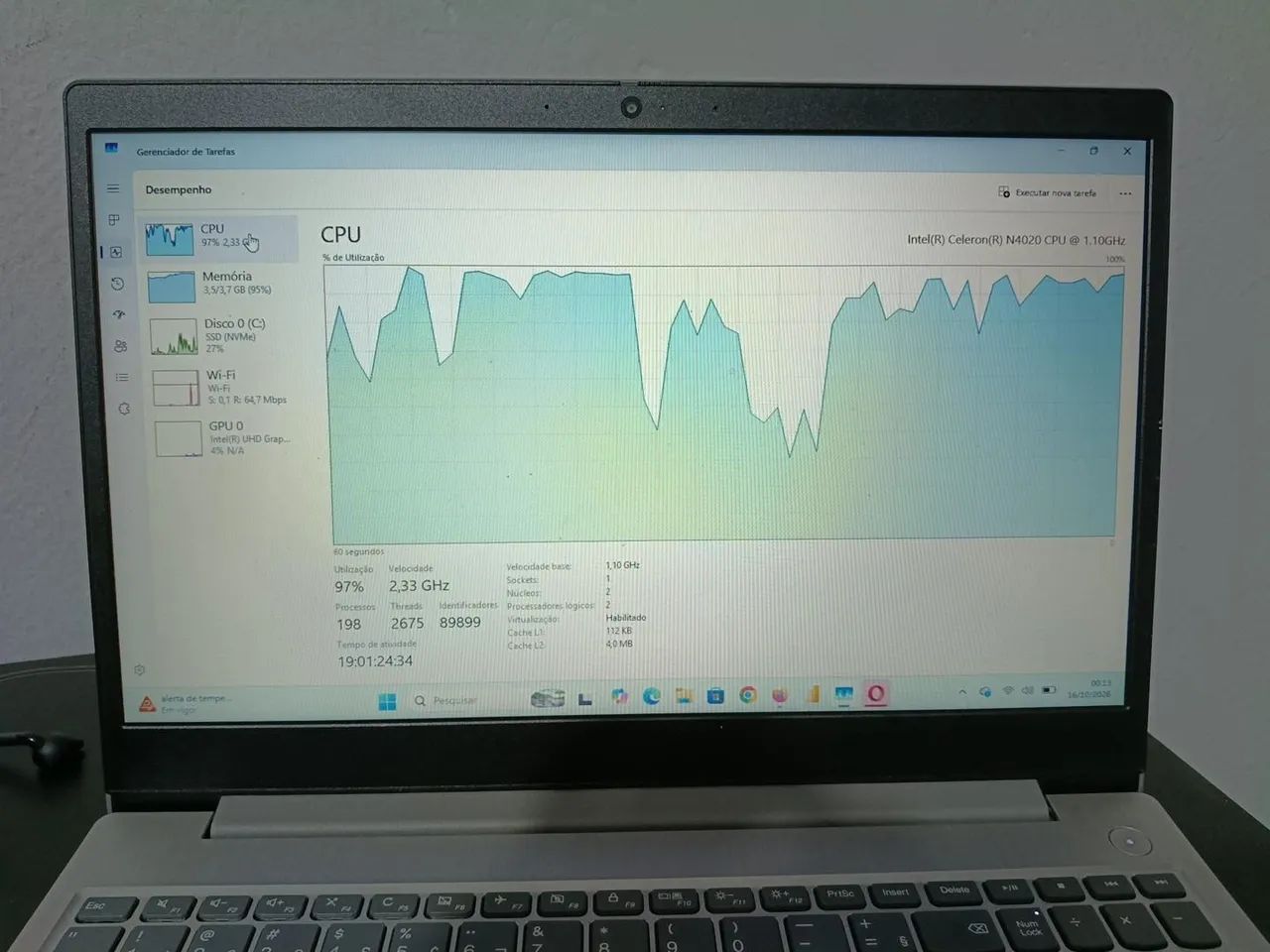 Lenovo IdeaPad 3 15IGL05 - Foto 4