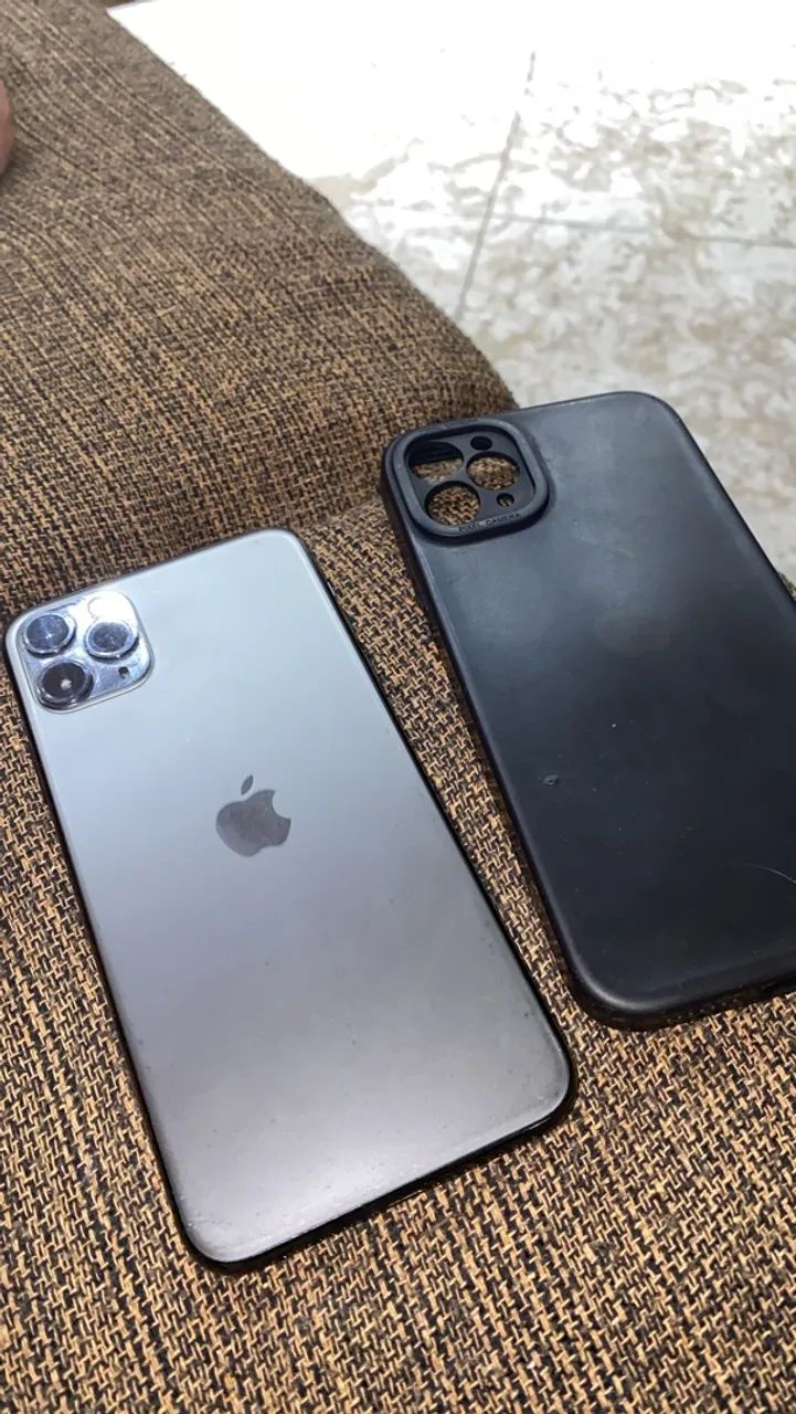 iPhone 11 Pro Max celular  - Foto 3