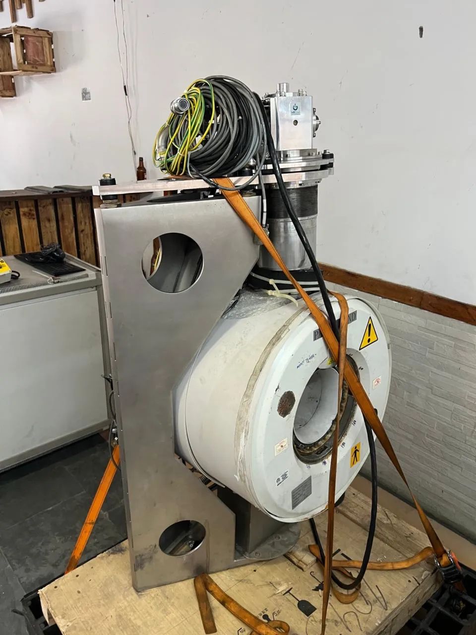 Ressonância magnética de 1.0 Tesla - Foto 5