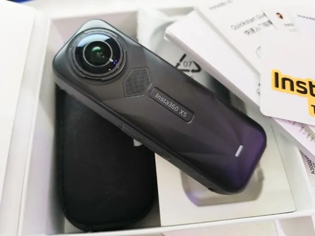 Insta 360 X5 - Foto 3