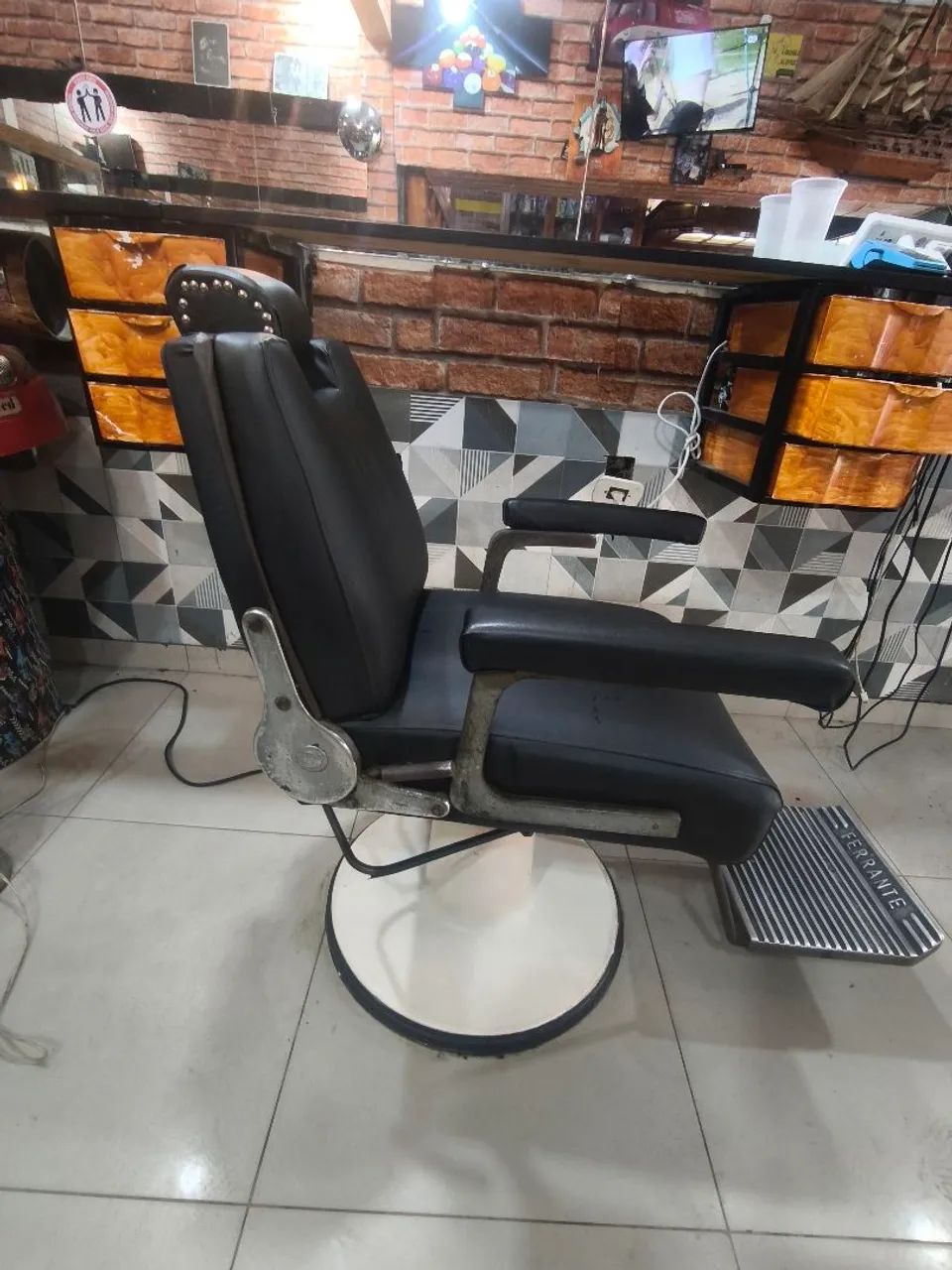 Cadeira de barbeiro ? - Foto 2
