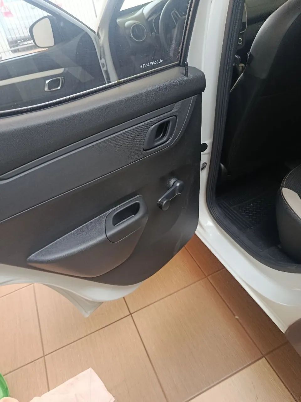 Renault Kwid Intense 1.0 Flex 12V 5P Mec. 2020 - Foto 5