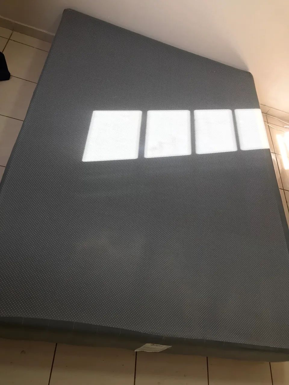 Vende - se Base cama Box Casal 2 Meses de Uso  - Foto 2