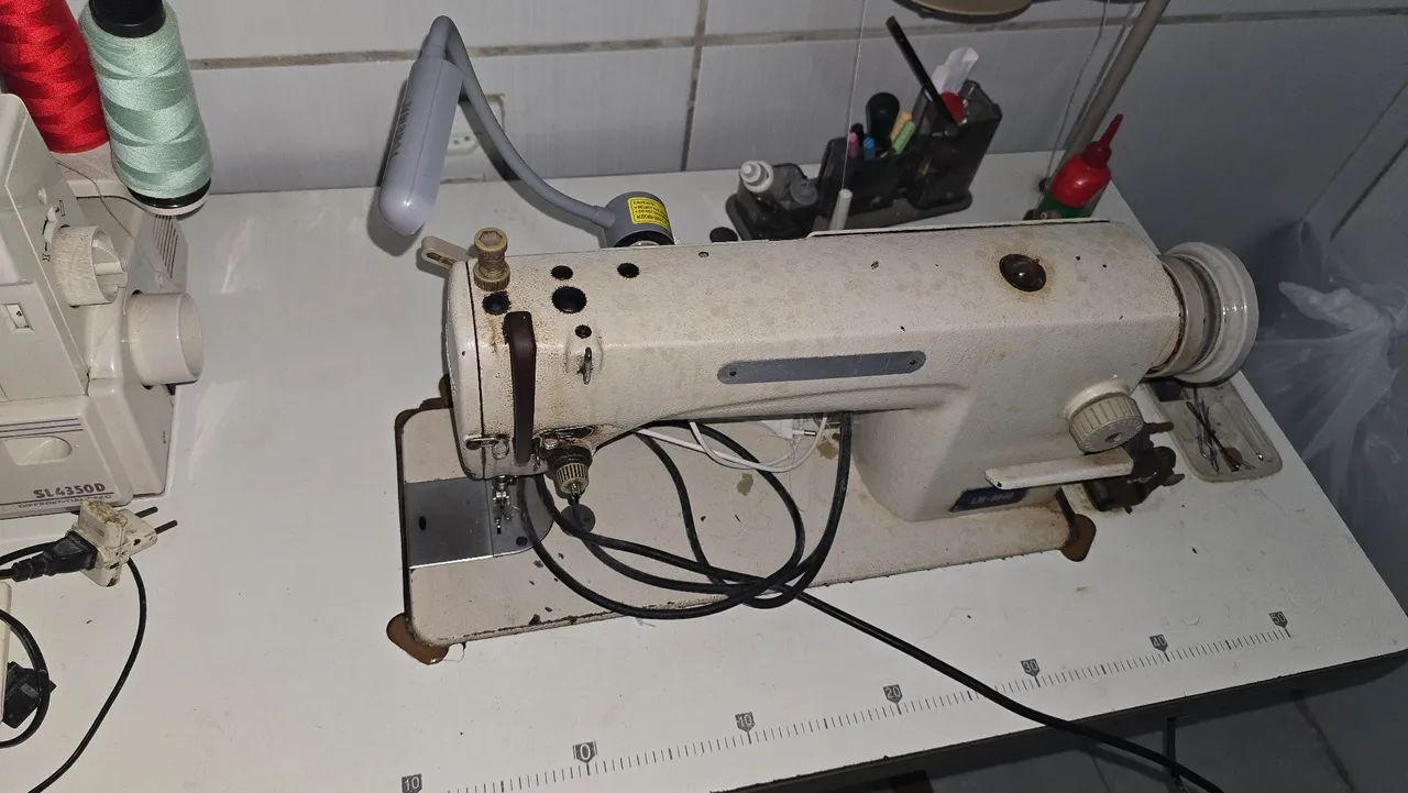 Máquina overlock e máquina industrial - Foto 4