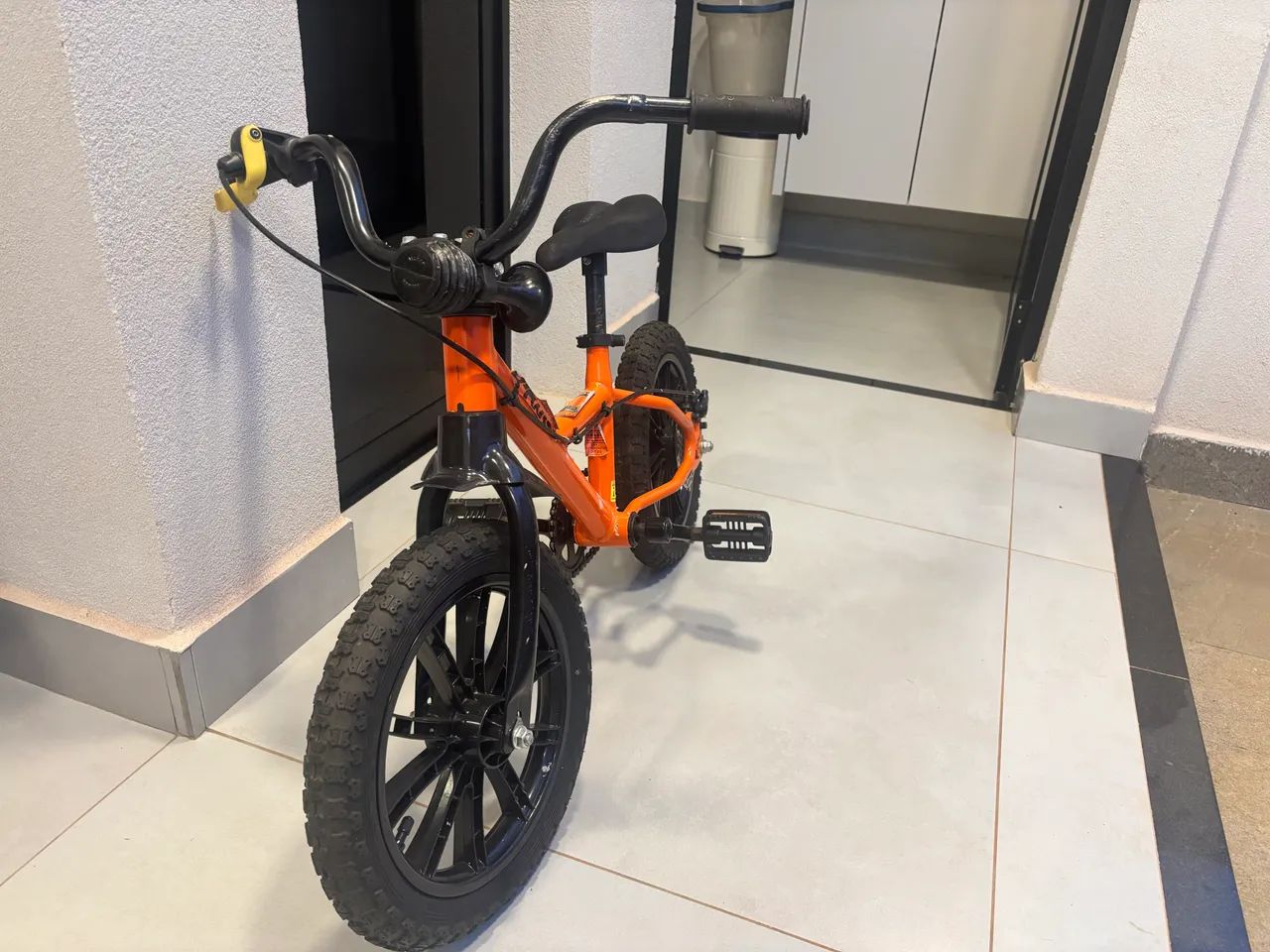 Bicicleta infantil aro 14 - decathlon  - Foto 2