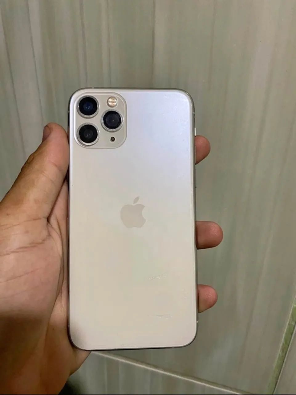 Vendo ou troco iPhone 11 Pro 64gb - Foto 3