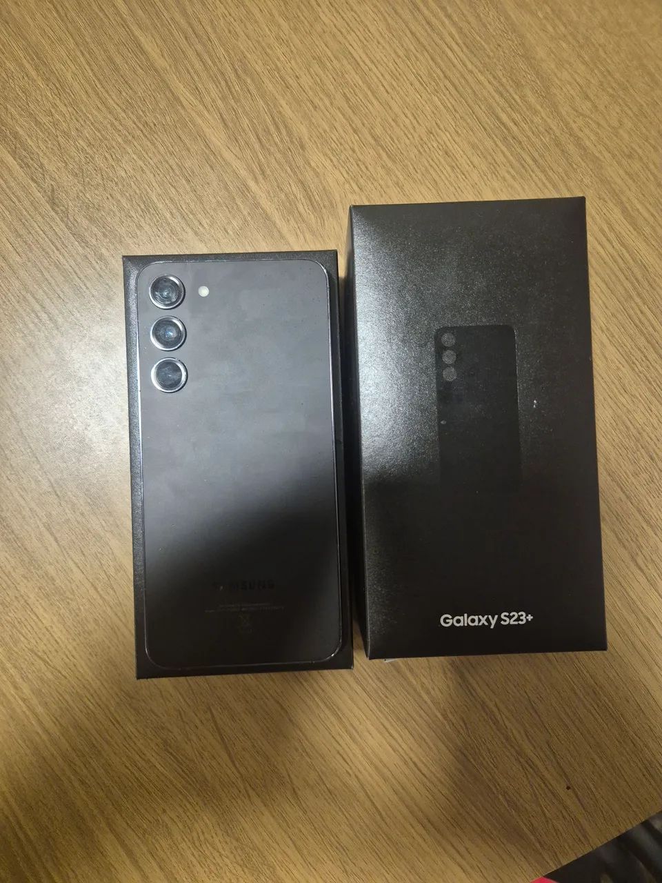 Samsung Galaxy S23+ - Foto 2