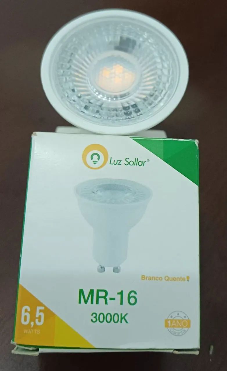 LÂMPADA LED DICRÓICA DA MARCA LUZ SOLLAR. 
