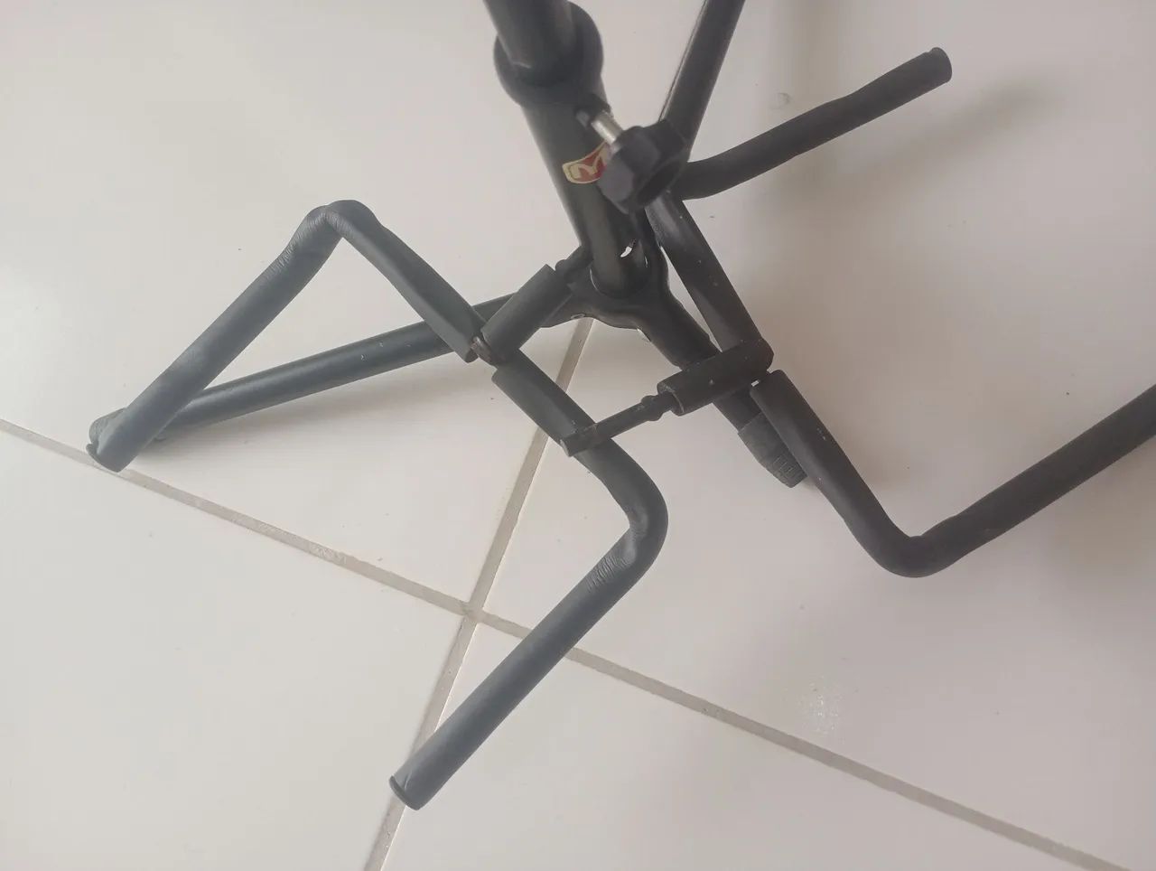 Suporte para violão e guitarra 