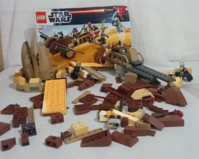 Veículo e Poço LEGO Star Wars 9496 Desert Skiff