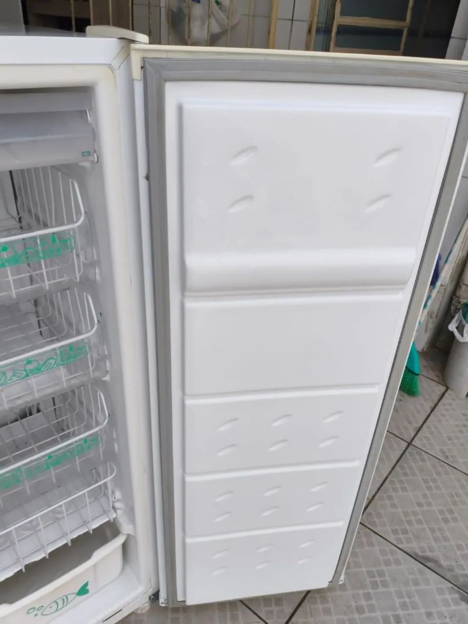 Freezer Consul Vertical - Foto 5