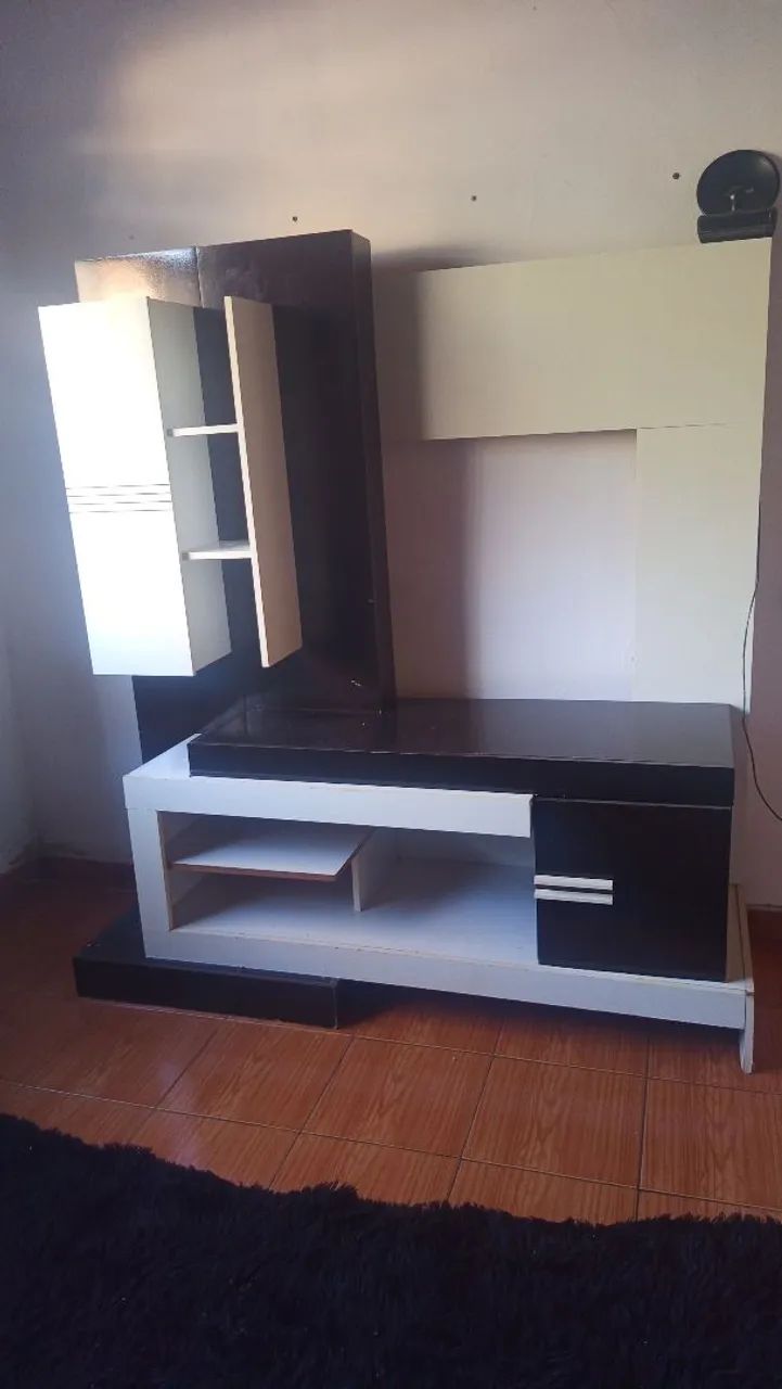 vendo TV 43 polegadas e um armário  - Foto 2