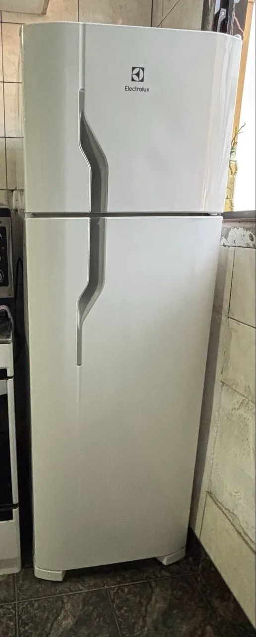 Geladeira Duplex Electrolux 