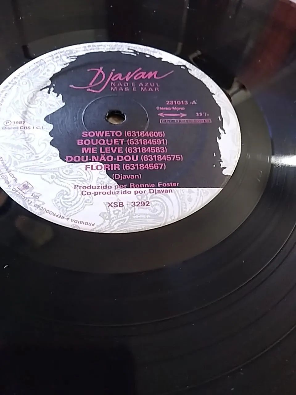 LP Djavan - Não É Azul, Mas É Mar (1987) Original - Foto 2