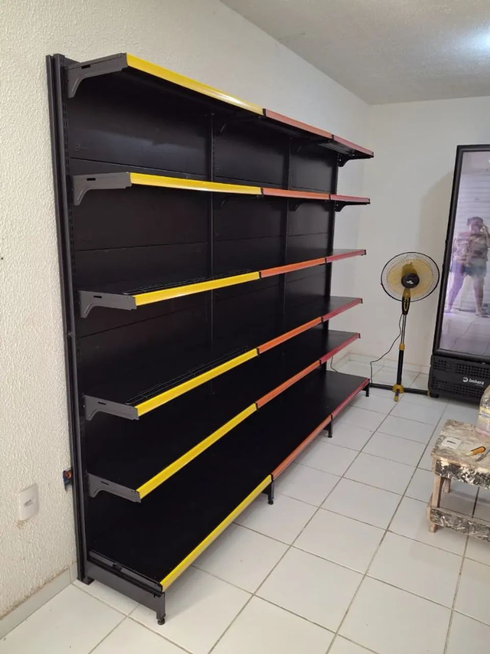 Gôndolas de Parede. 1,70 ctm - Foto 4